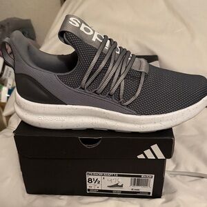 Adidas Cloudfoam Gray and White Sneakers
